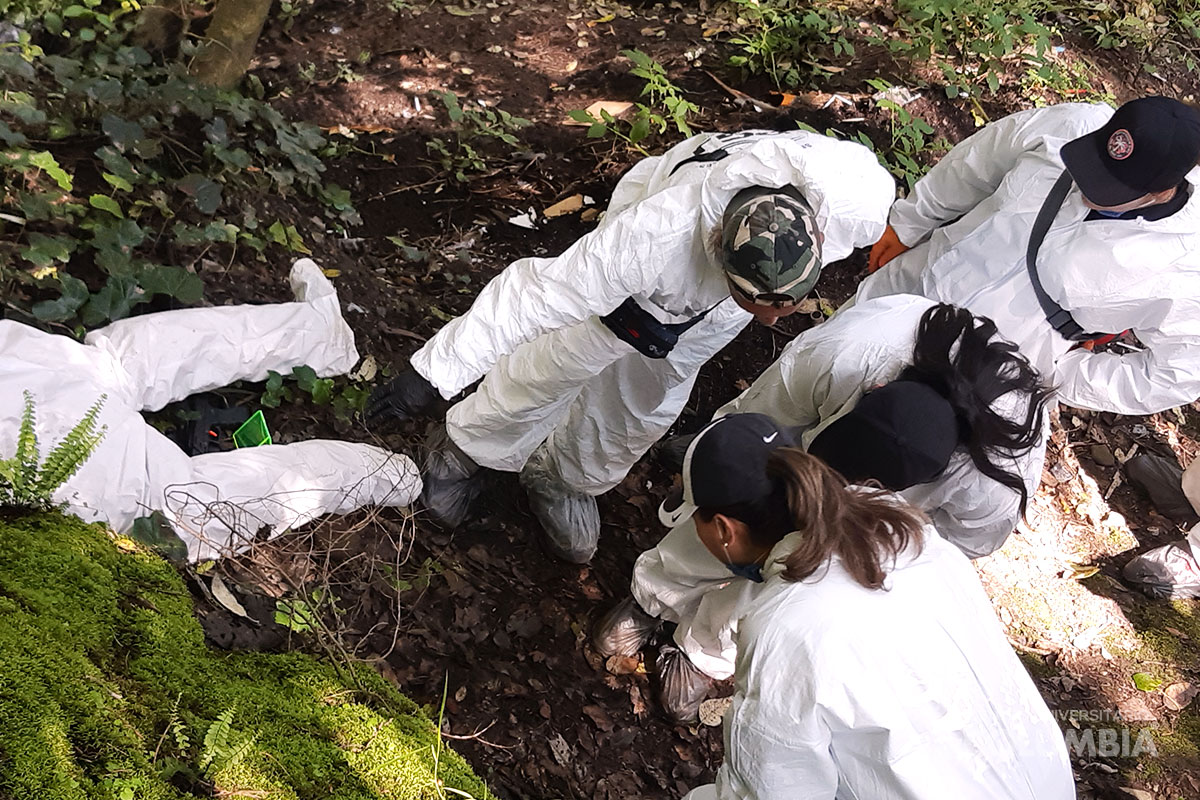 Práctica multidisciplinaria de Criminalística en campo