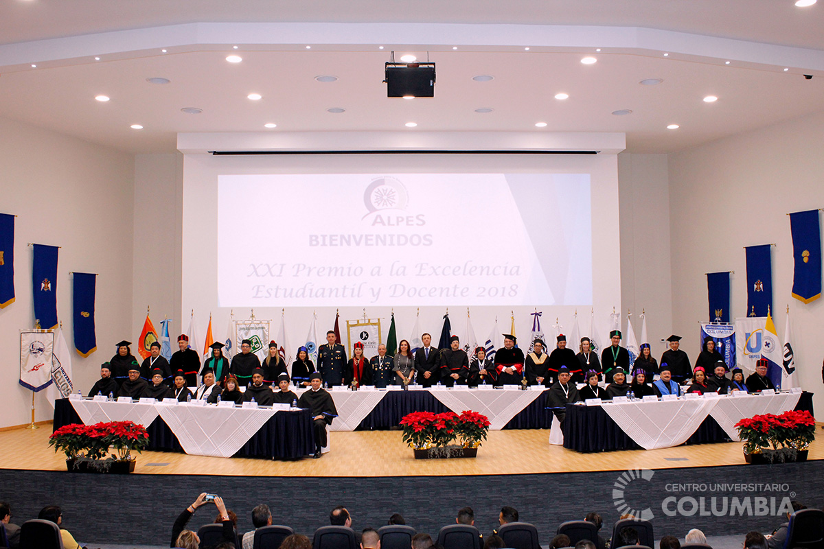 ENTREGA DE RECONOCIMIENTO POR LOS 65 AÑOS DEL CENTRO UNIVERSITARIO COLUMBIA DE PARTE DE LA ALIANZA PARA LA EDUCACIÓN SUPERIOR (ALPES) - XXI PREMIO A LA EXCELENCIA ESTUDIANTIL Y ACADÉMICA