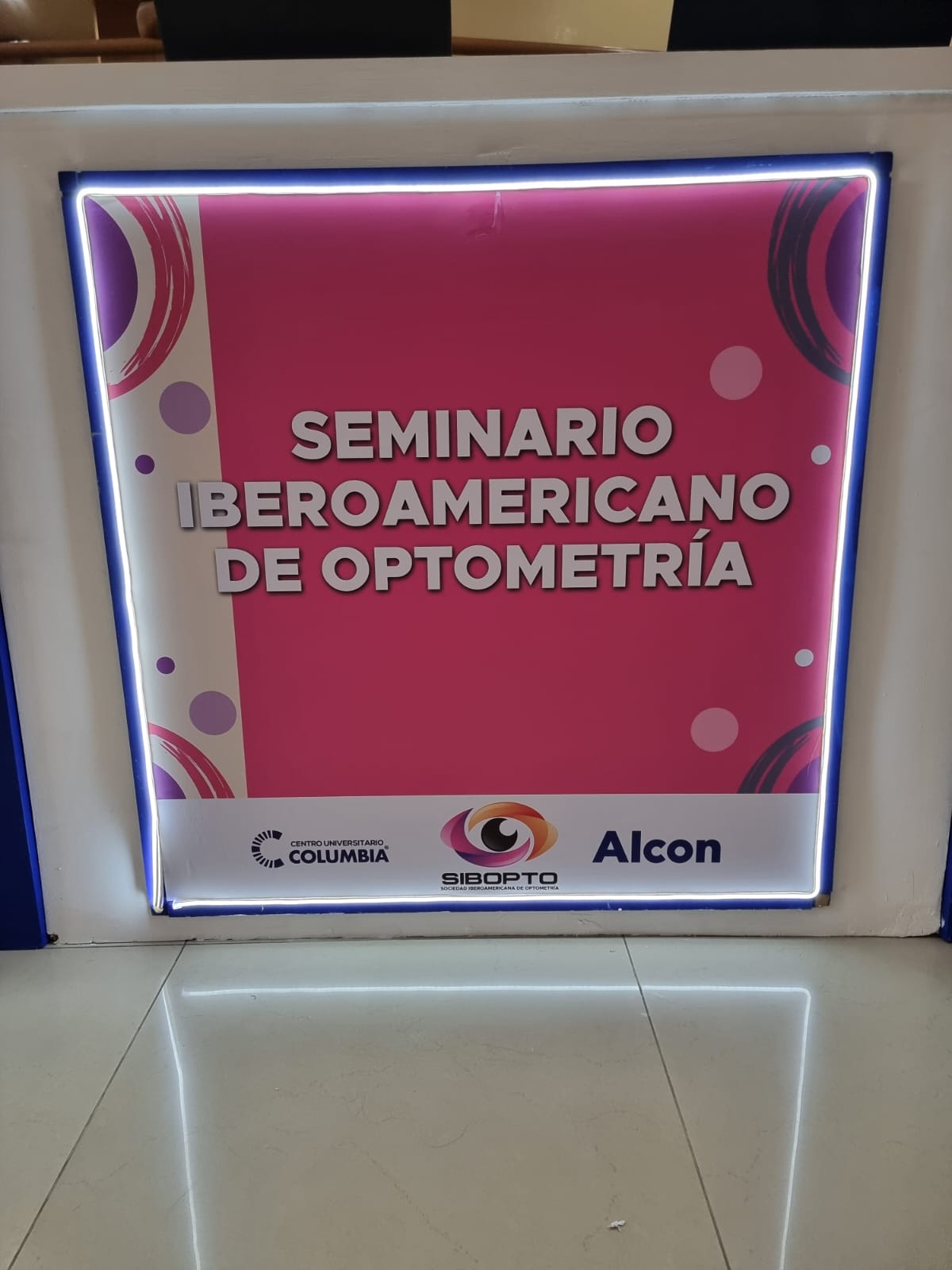 Centro Universitario Columbia presente en el 1er. Seminario SIBOPTO