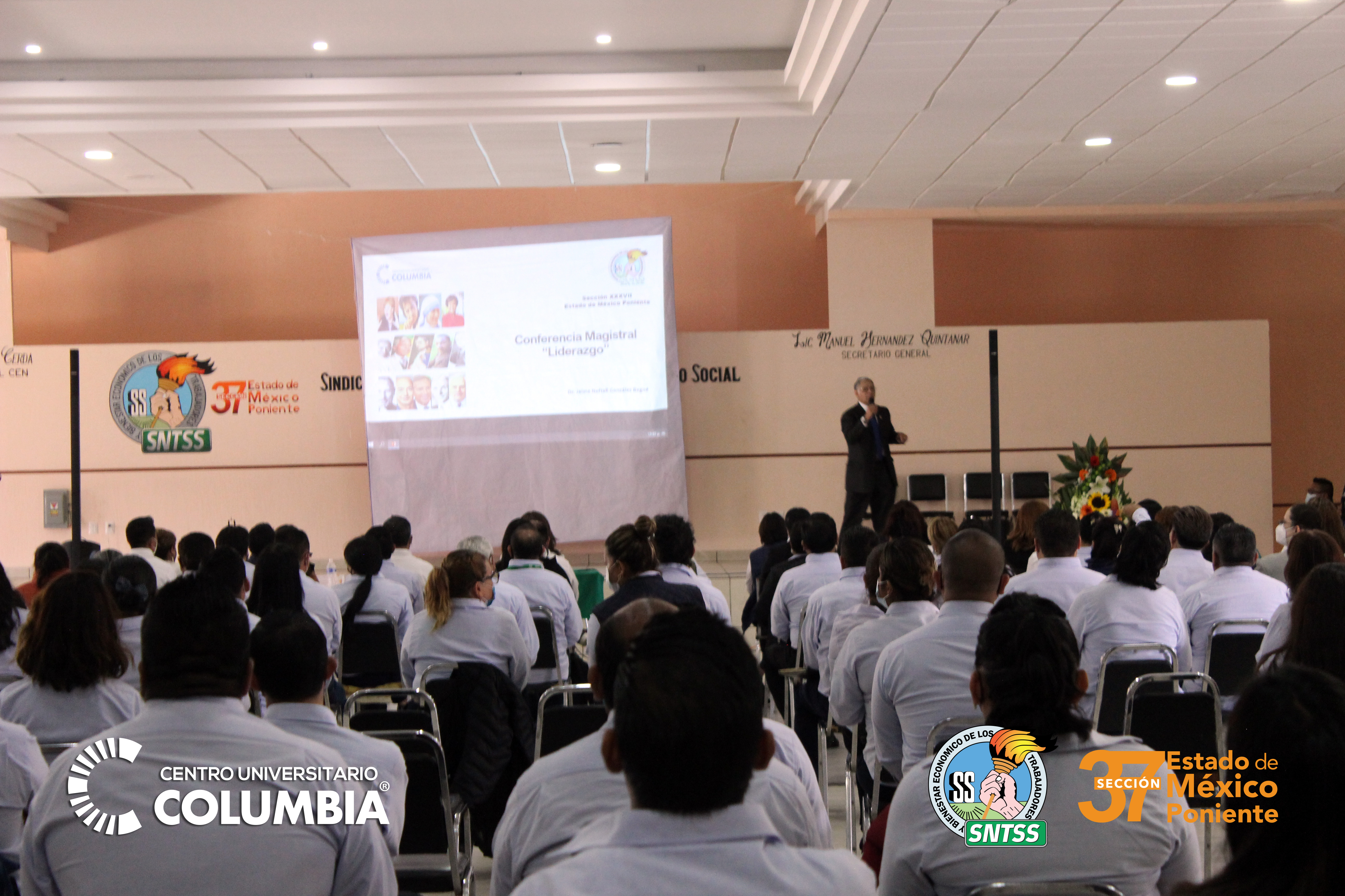 FORO DE LIDERAZGO DEL SNTSS