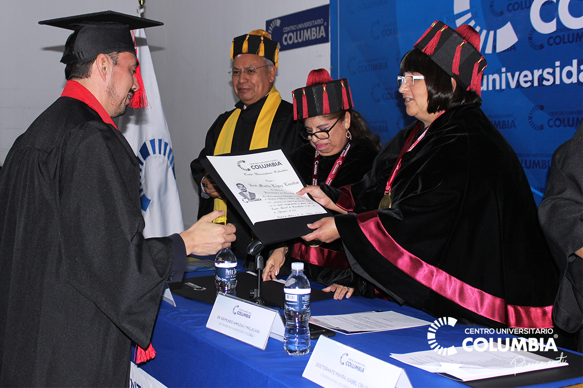 CEREMONIA DE GRADUACIÓN